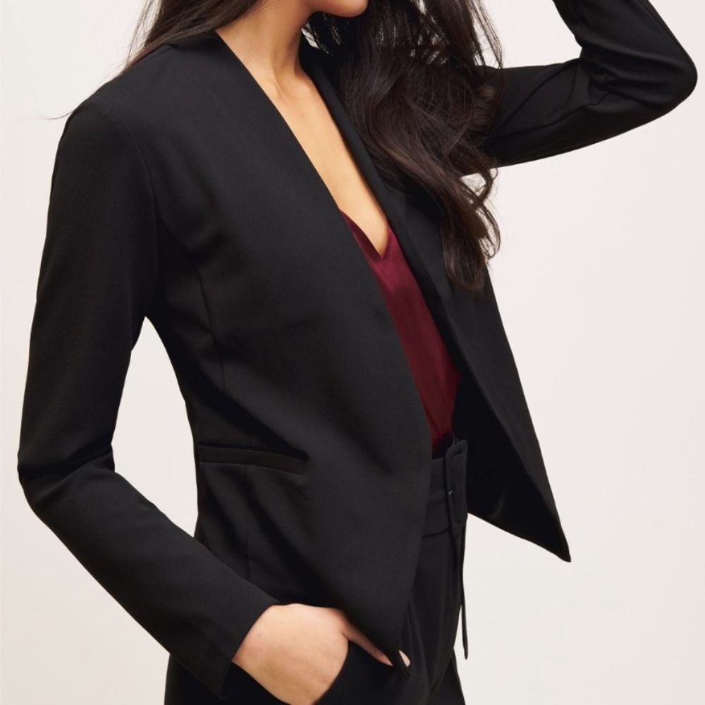 Dynamite Black Blazer